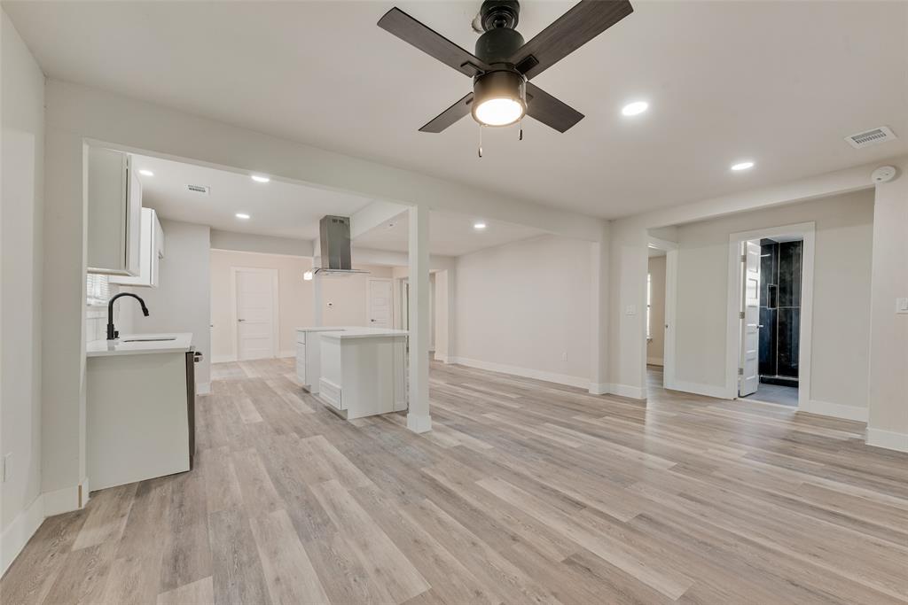 7101 Fairdale Avenue Property Photo 13