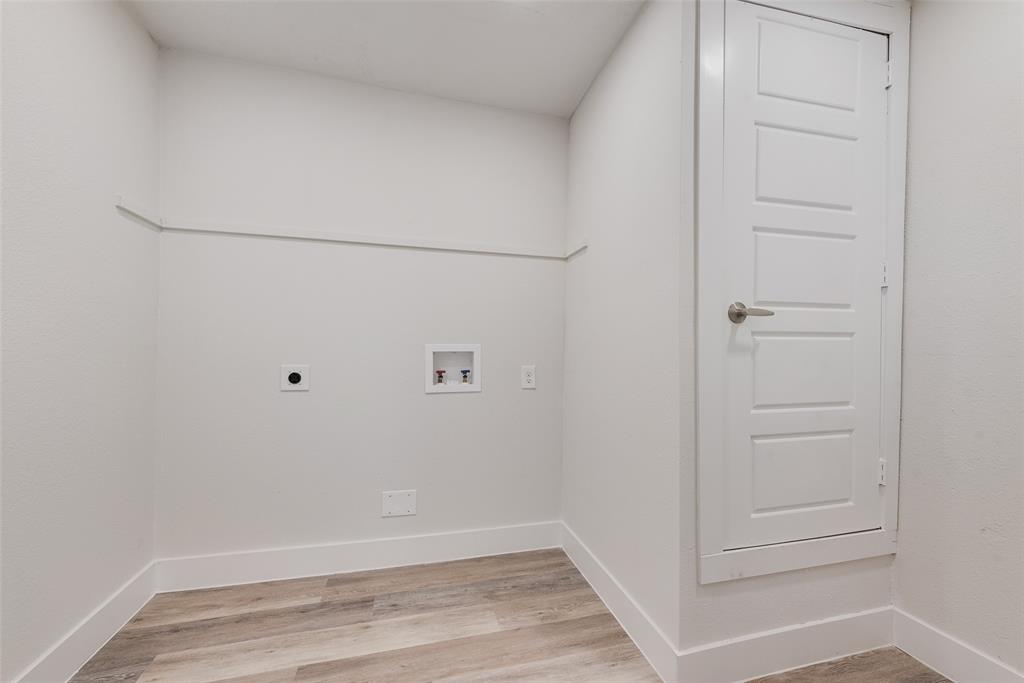 7101 Fairdale Avenue Property Photo 26