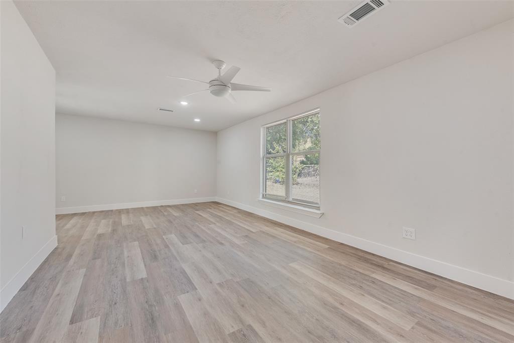 7101 Fairdale Avenue Property Photo 27