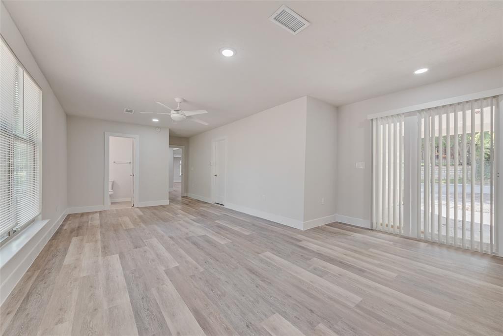 7101 Fairdale Avenue Property Photo 28