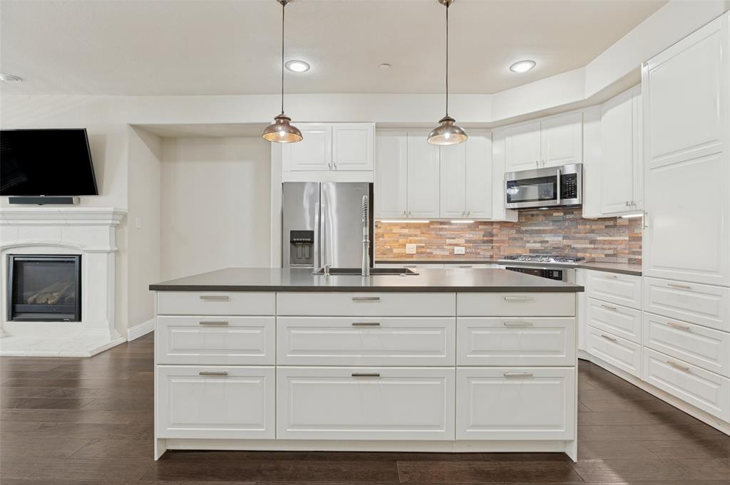 4412 Fisk Lane Property Photo 8