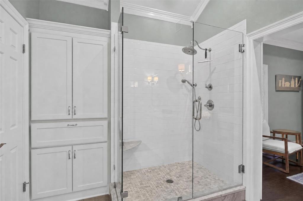 10110 Stonehedge Drive Property Photo 19