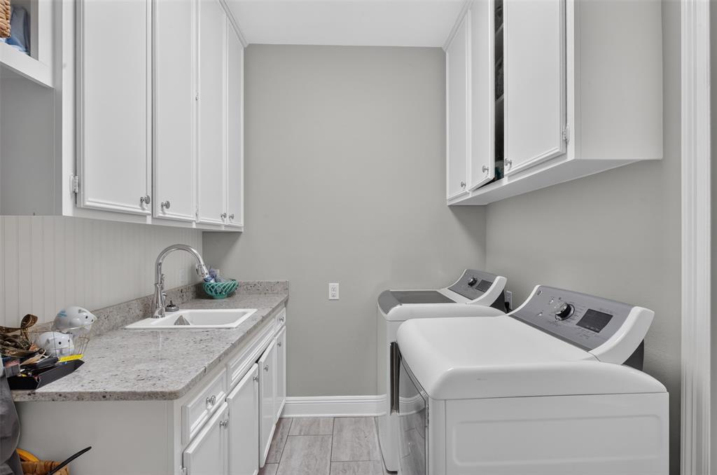 10110 Stonehedge Drive Property Photo 30