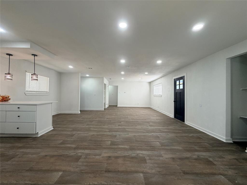 1424 E Parker Road Property Photo 10