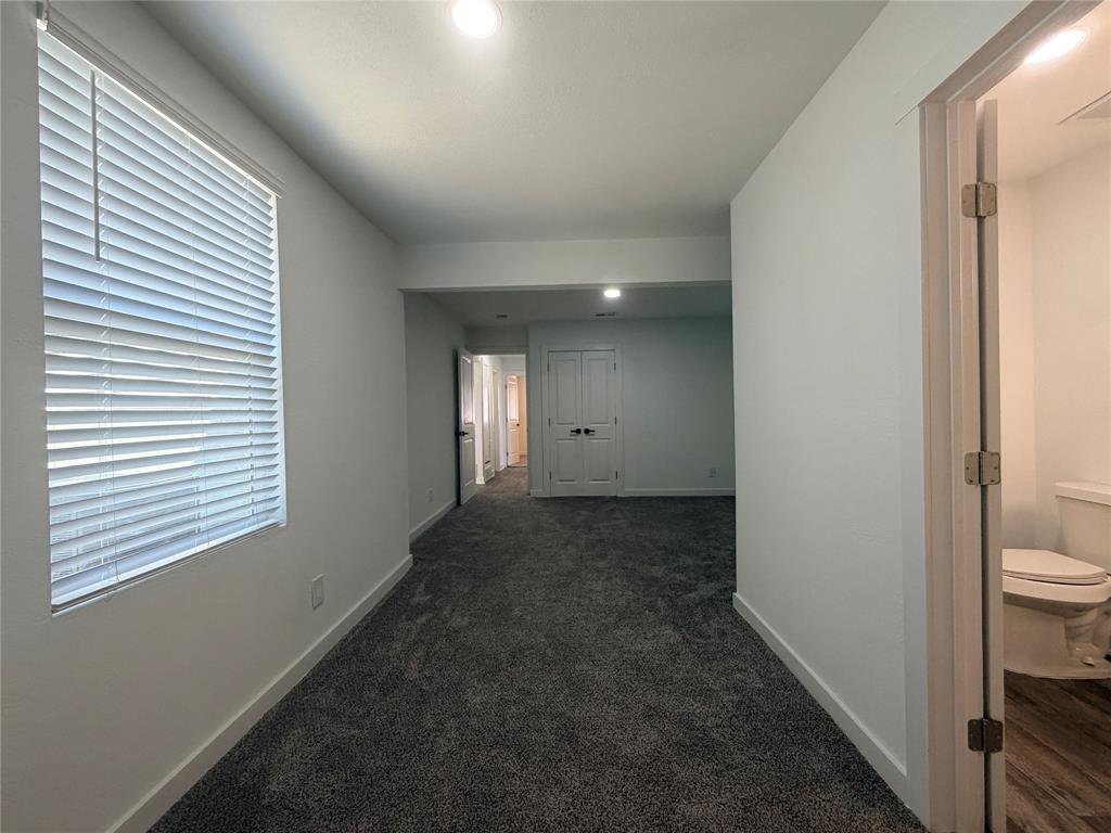 1424 E Parker Road Property Photo 15
