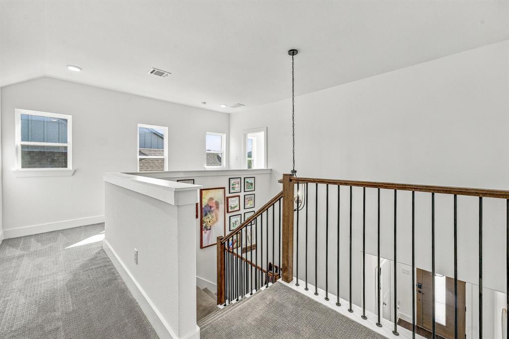 7112 Brancher Road Property Photo 23