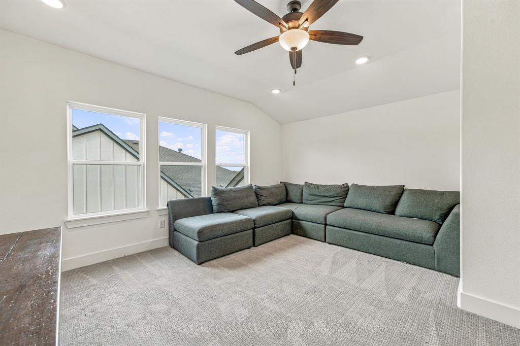 7112 Brancher Road Property Photo 25