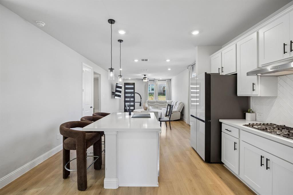 1201 Sideoats Mews Property Photo 7
