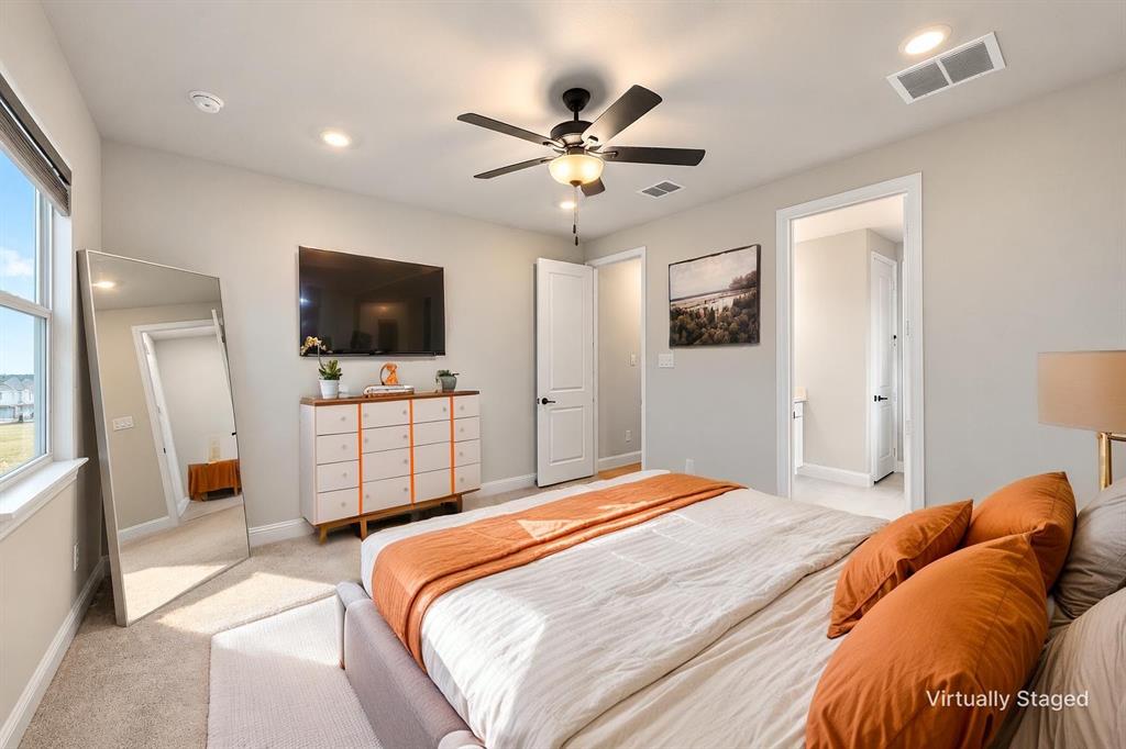 1201 Sideoats Mews Property Photo 8