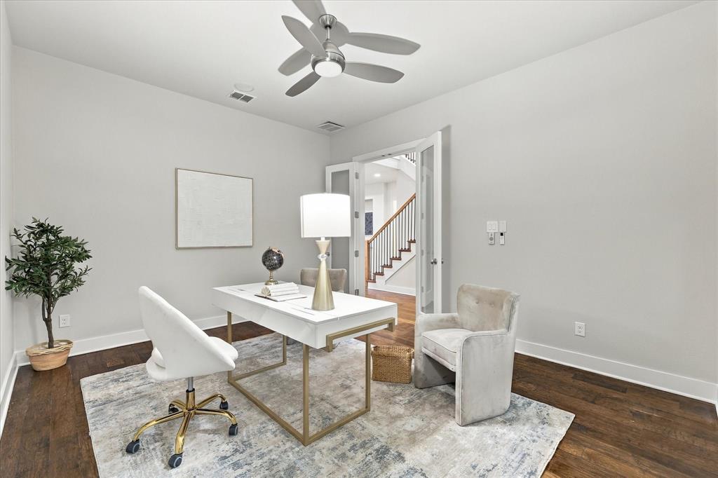 6251 Lakeshore Drive Property Photo 4