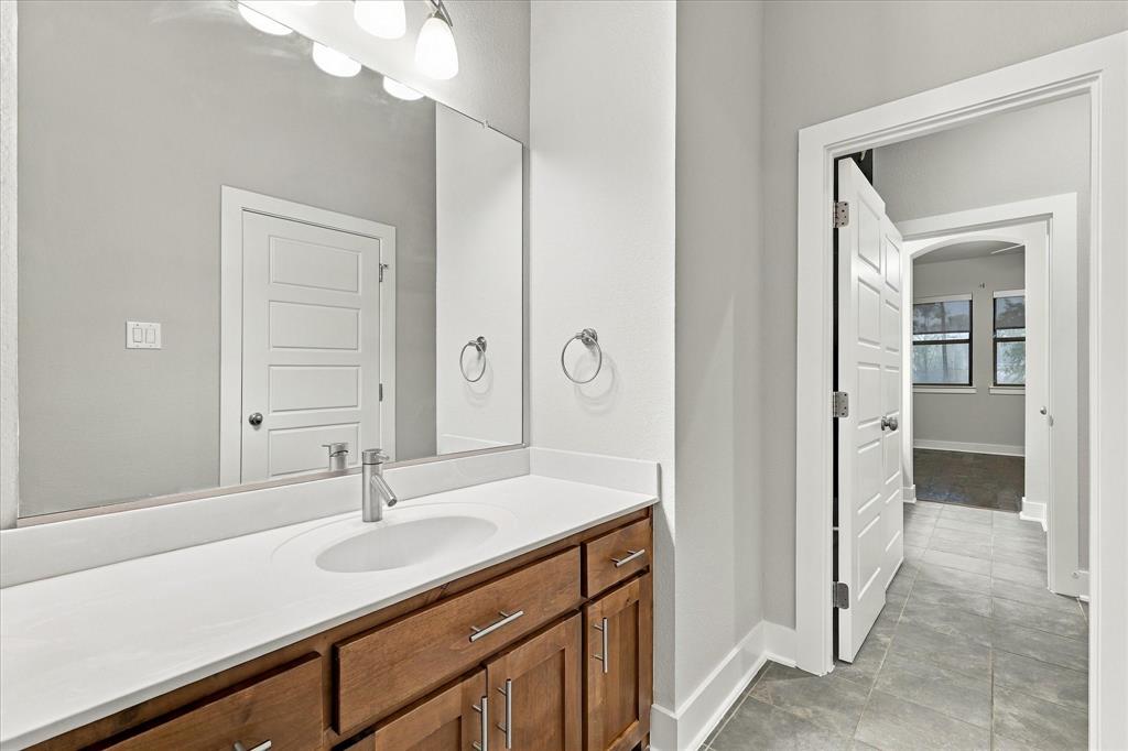 6251 Lakeshore Drive Property Photo 28