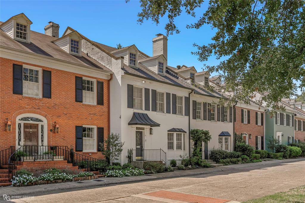 8 Dudley Square Property Photo 1