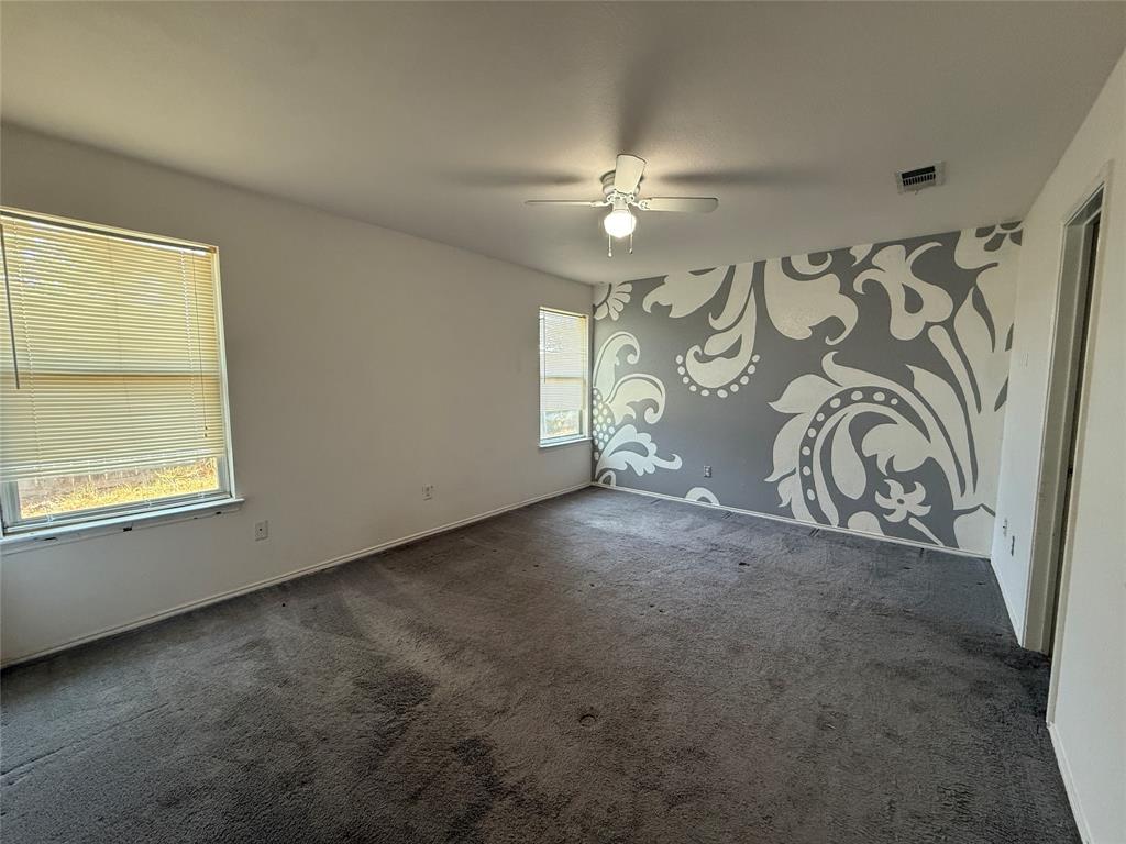 510 Meadowview Street Property Photo 9