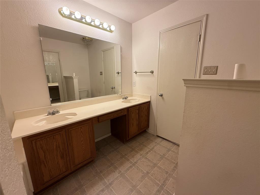 510 Meadowview Street Property Photo 16