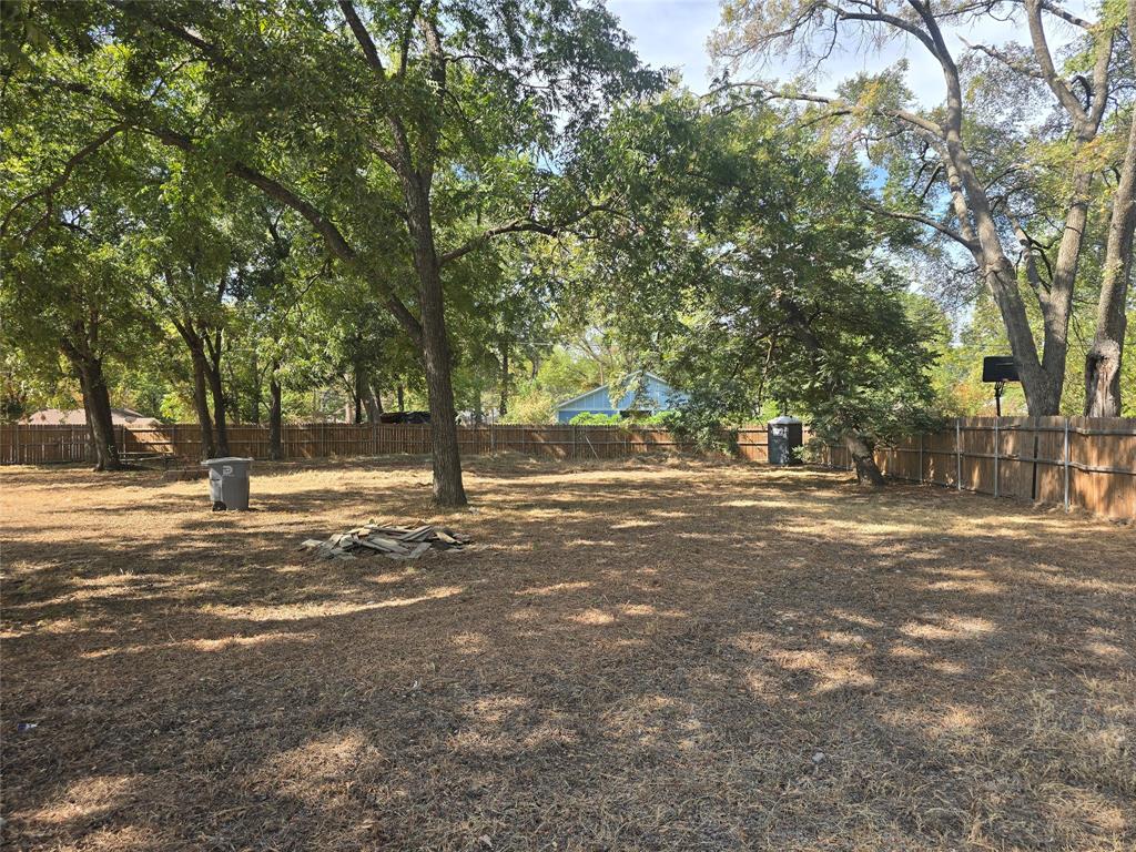 8019 Kiska Street Property Photo 1