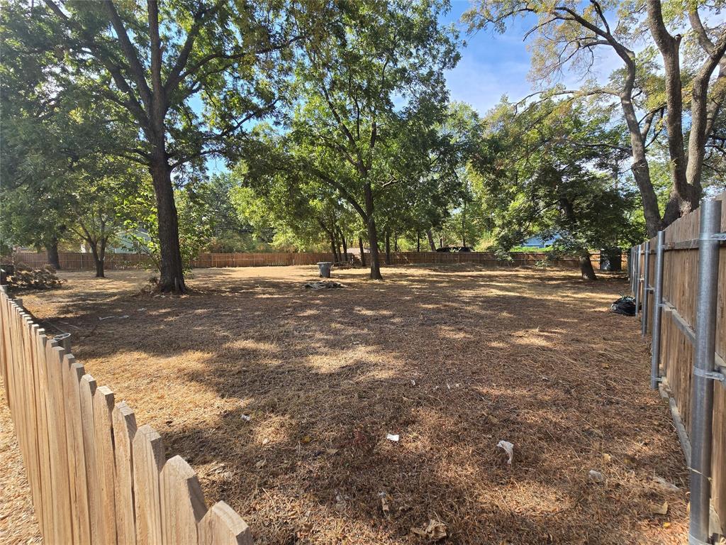 8019 Kiska Street Property Photo 2