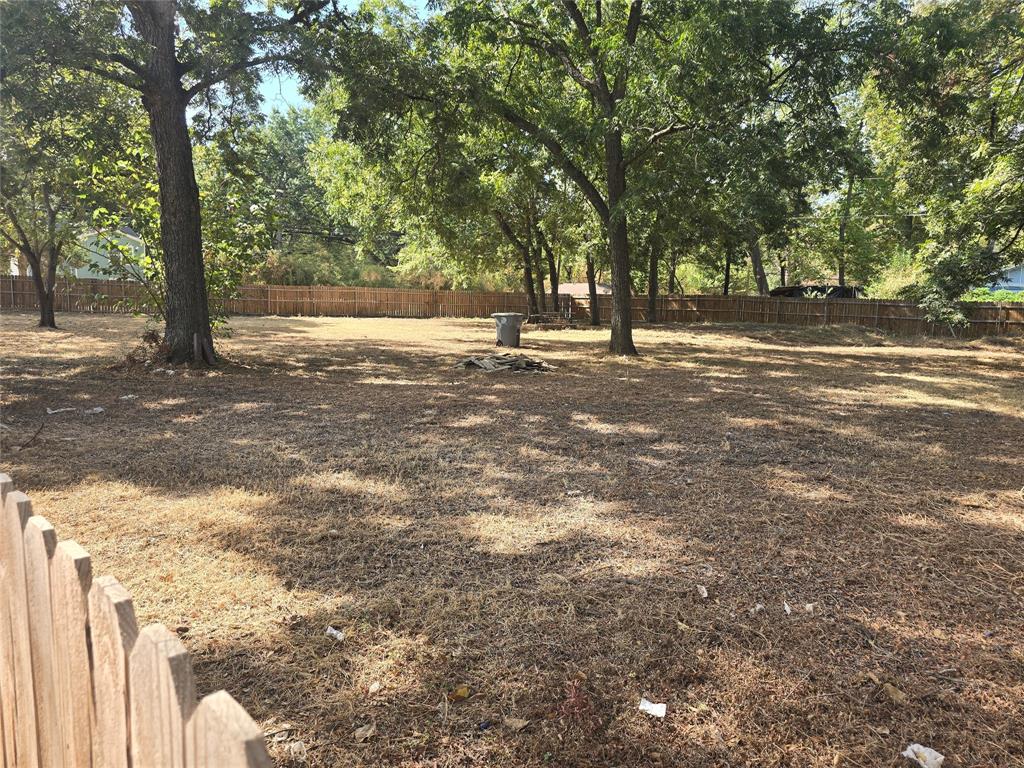 8019 Kiska Street Property Photo 3