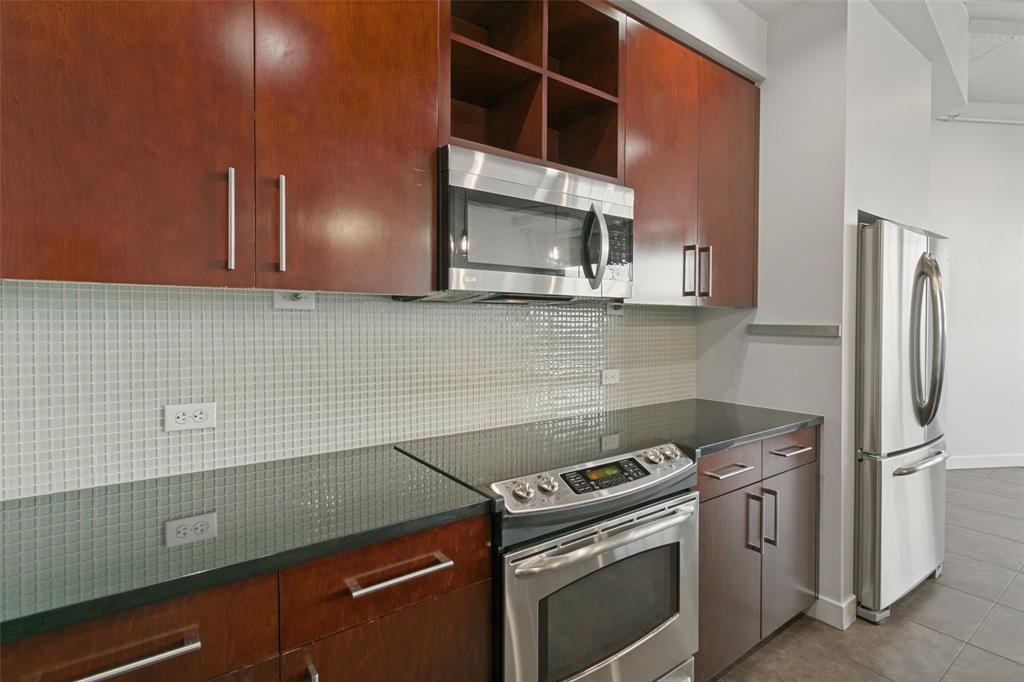 2600 W 7th Street 1533 Property Photo 4