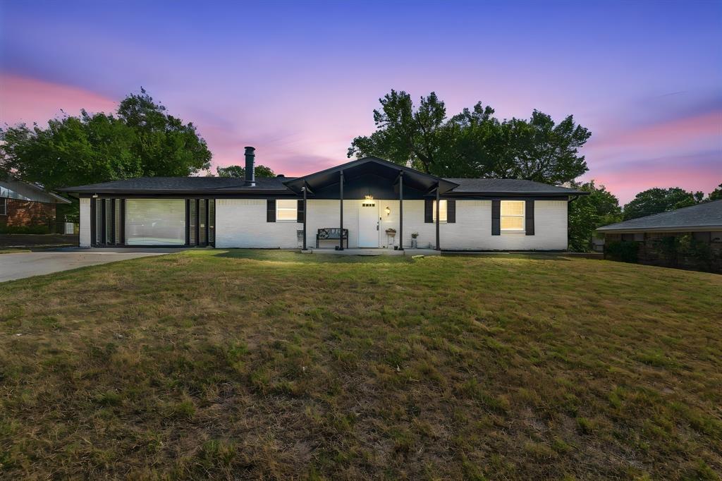 1404 Hillside Drive Property Photo 1