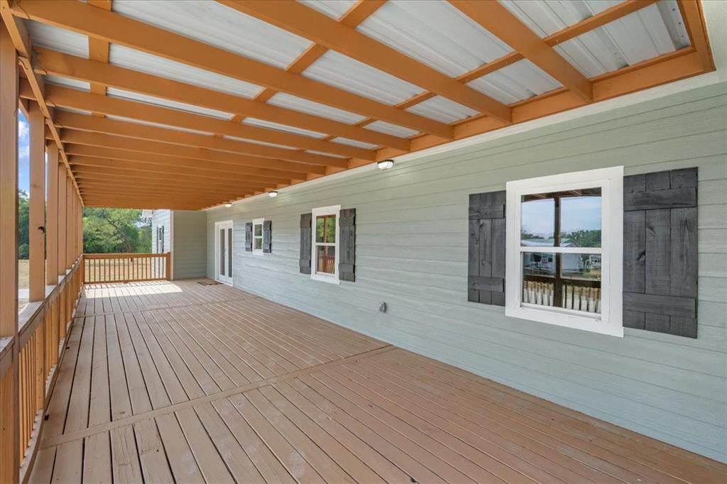 6857 Sw County Road 0021 Property Photo 3