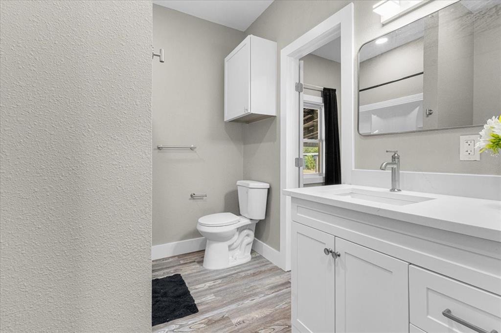 6857 Sw County Road 0021 Property Photo 24