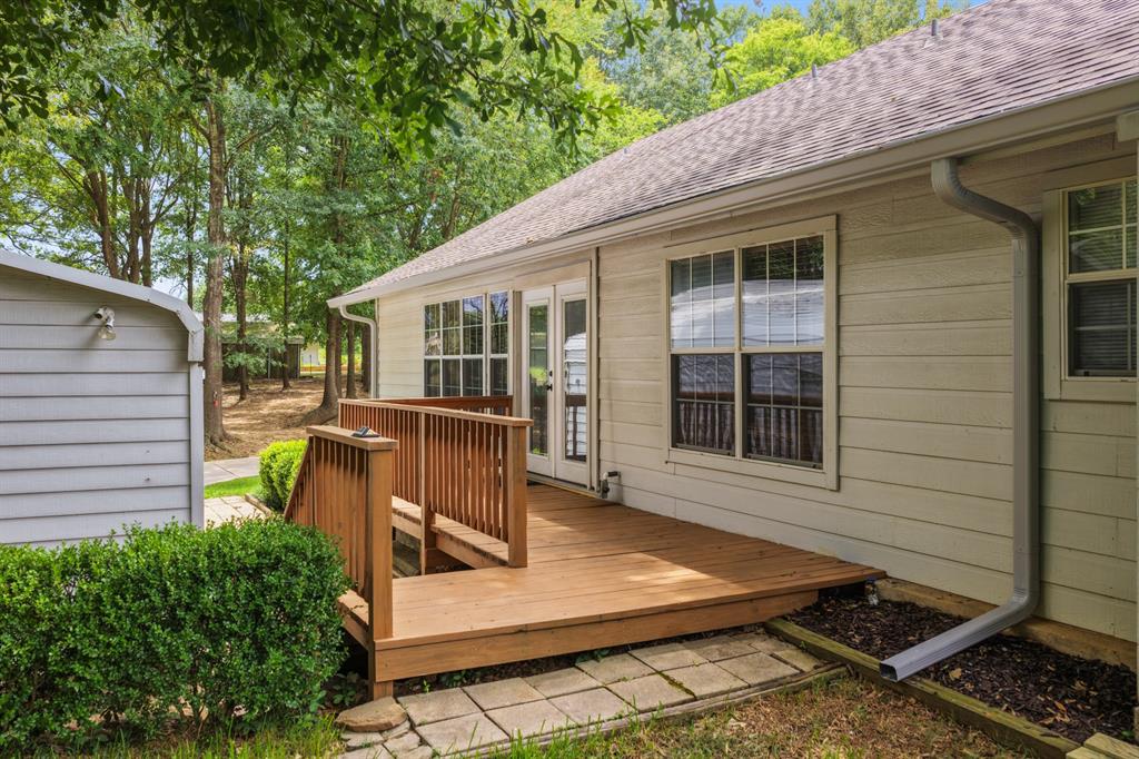 411 County Road 2127 Property Photo 26