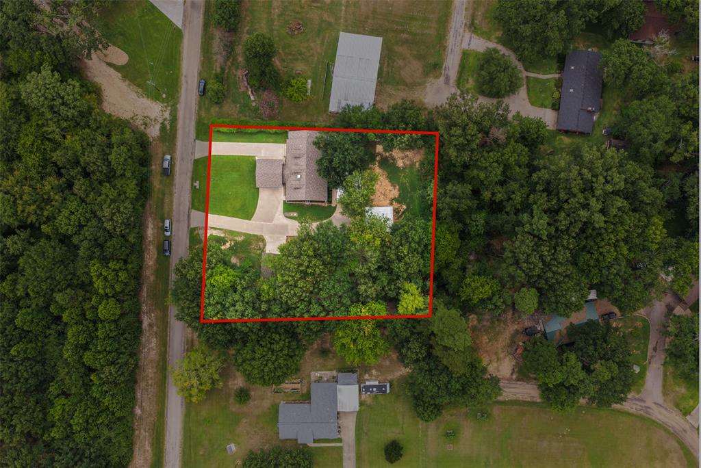 411 County Road 2127 Property Photo 35