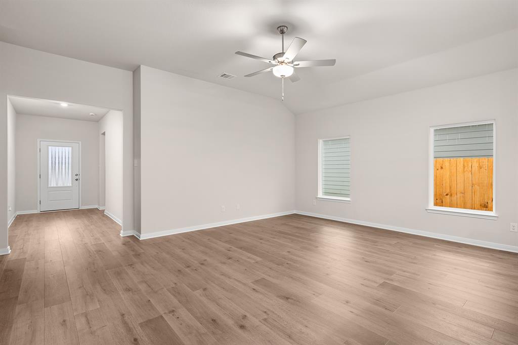 139 North Island Drive Property Photo 3