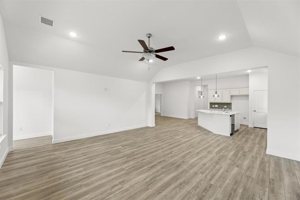 14526 Jemison Street Property Photo 9