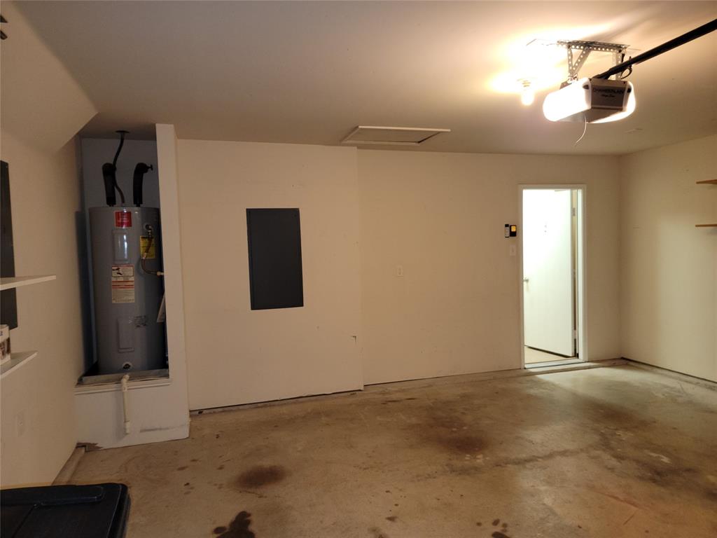 9020 Noontide Drive Property Photo 31