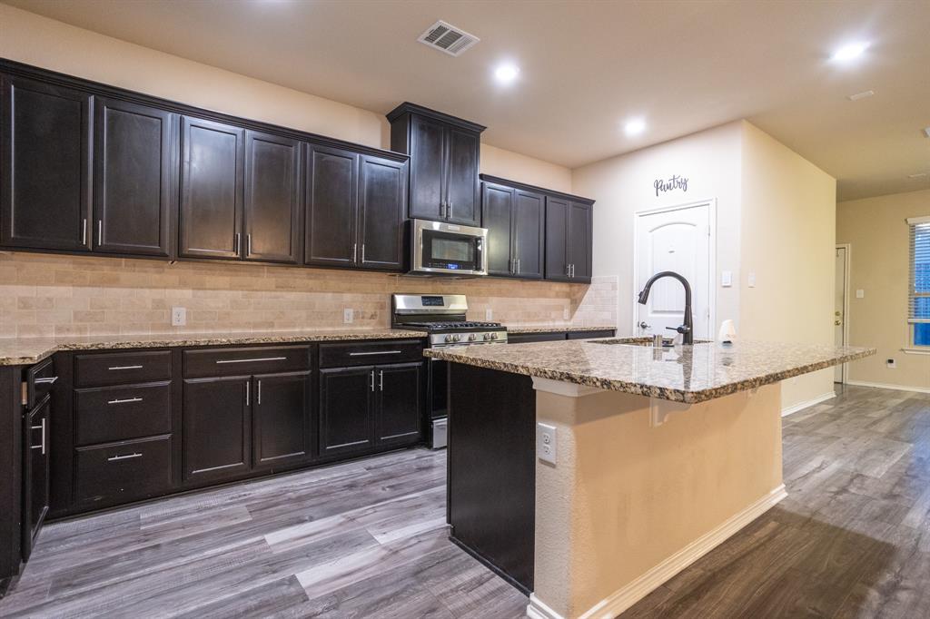 2013 Lake Moss Lane Property Photo 6
