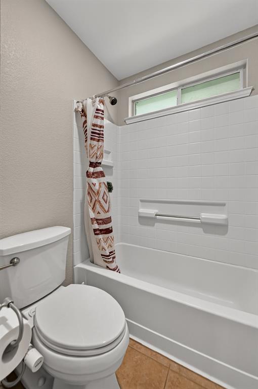 929 Warbler Property Photo 26