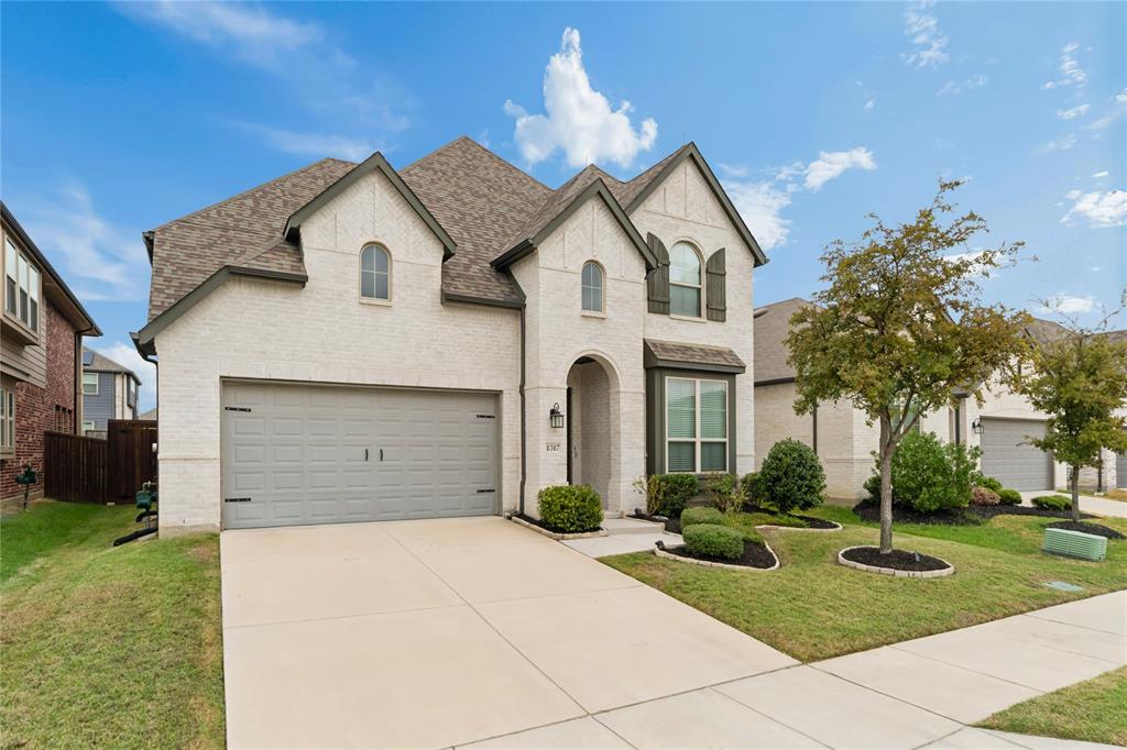 1317 Thrasher Drive Property Photo 3