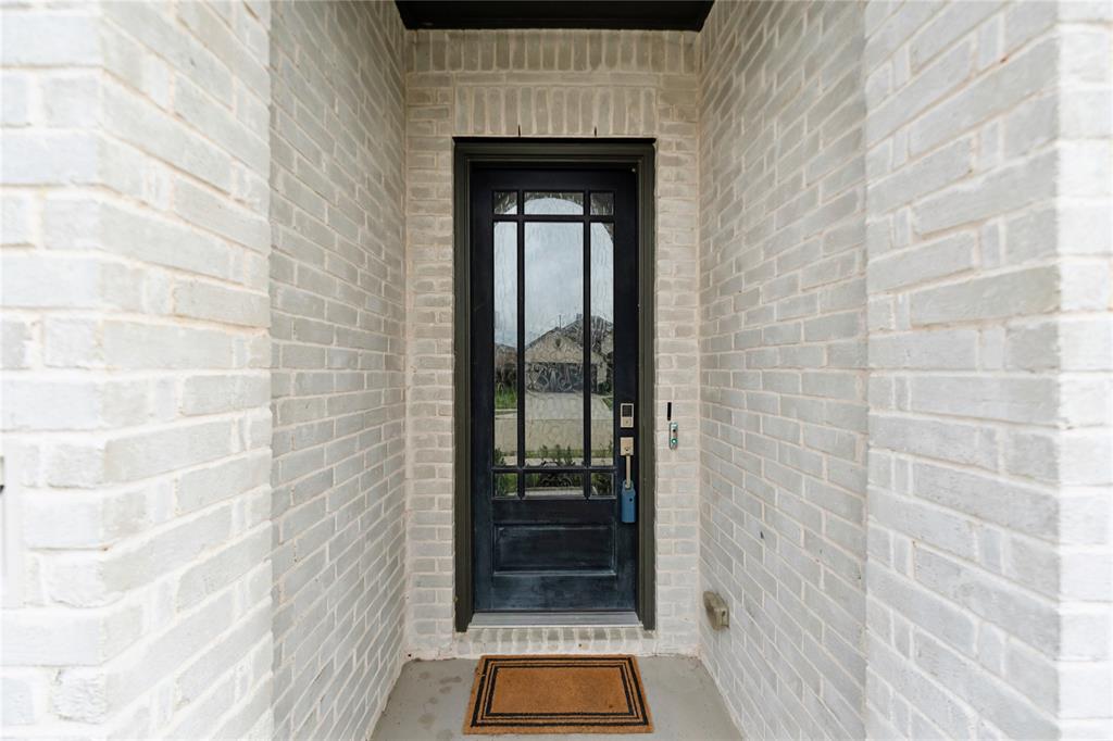 1317 Thrasher Drive Property Photo 4