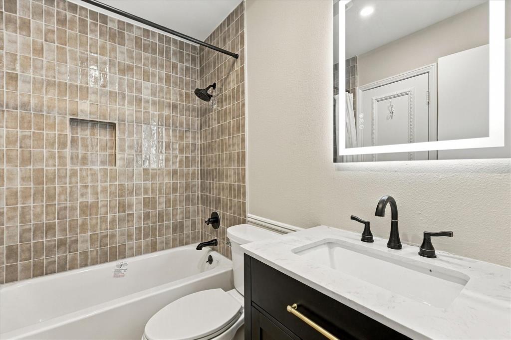 2811 Reedcroft Drive Property Photo 34