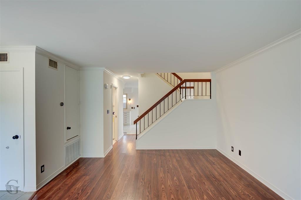 10013 Carlsbad Property Photo 3
