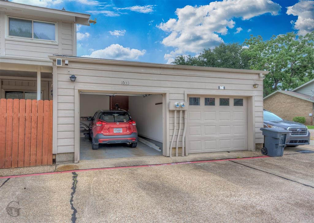 10013 Carlsbad Property Photo 15