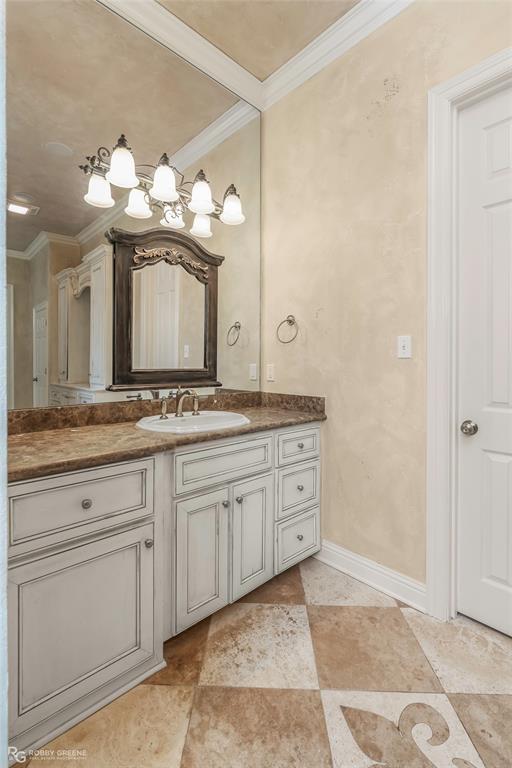 110 Esplanade Court Property Photo 19