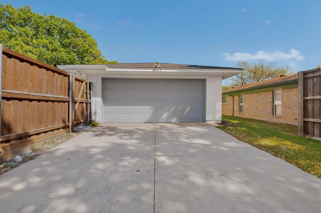 2404 Deep Valley Trail Property Photo 30