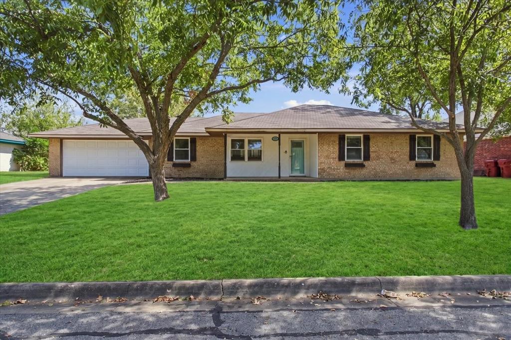 2108 N Village Property Photo 1