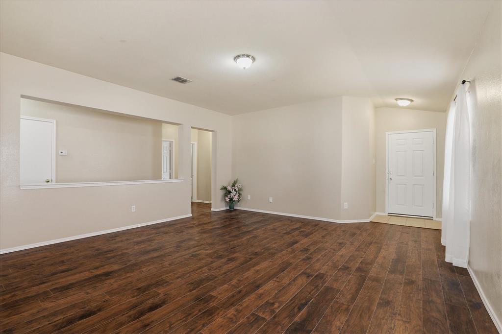 2328 Gabriel Drive Property Photo 7