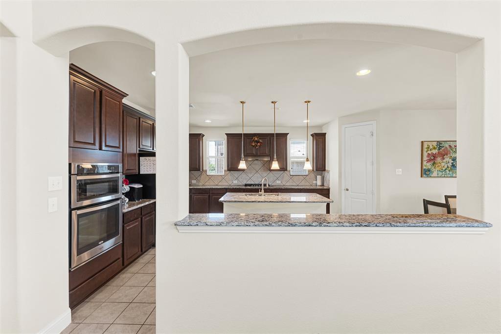254 Benwick Drive Property Photo 10