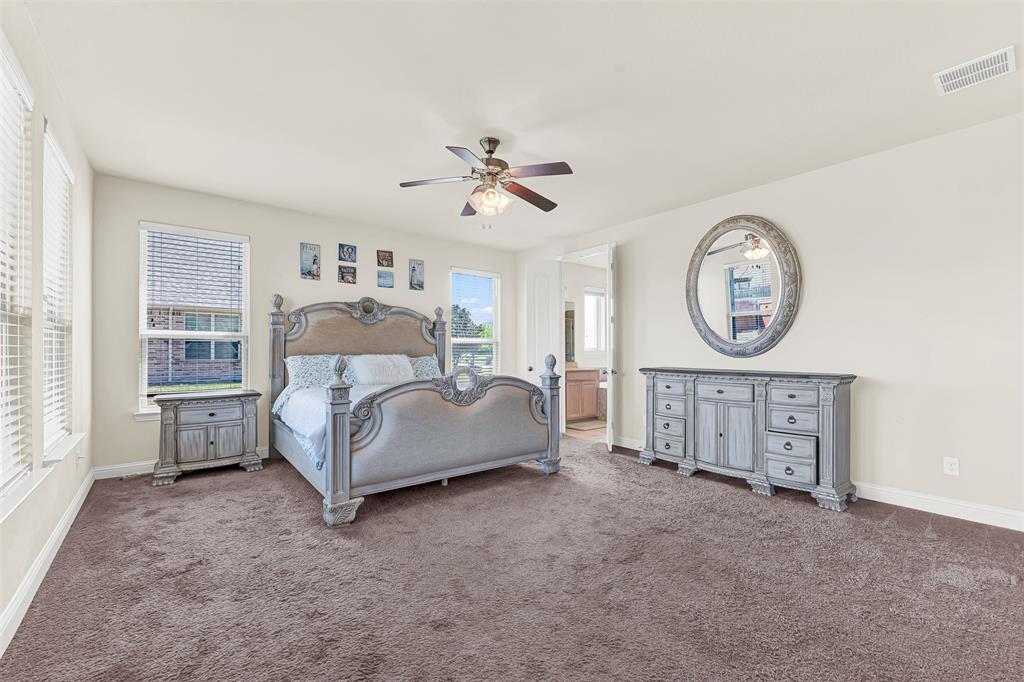 254 Benwick Drive Property Photo 15