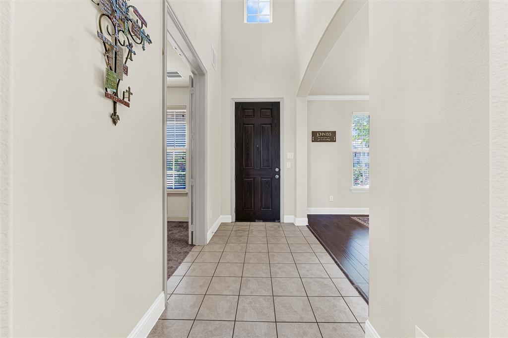 254 Benwick Drive Property Photo 19