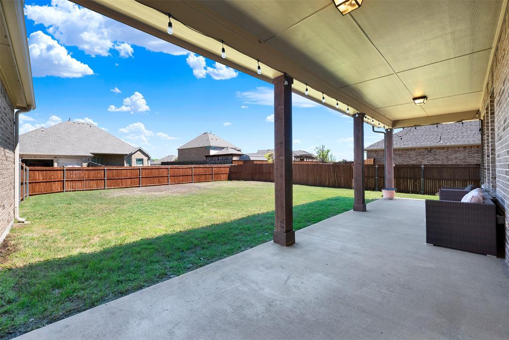 254 Benwick Drive Property Photo 31