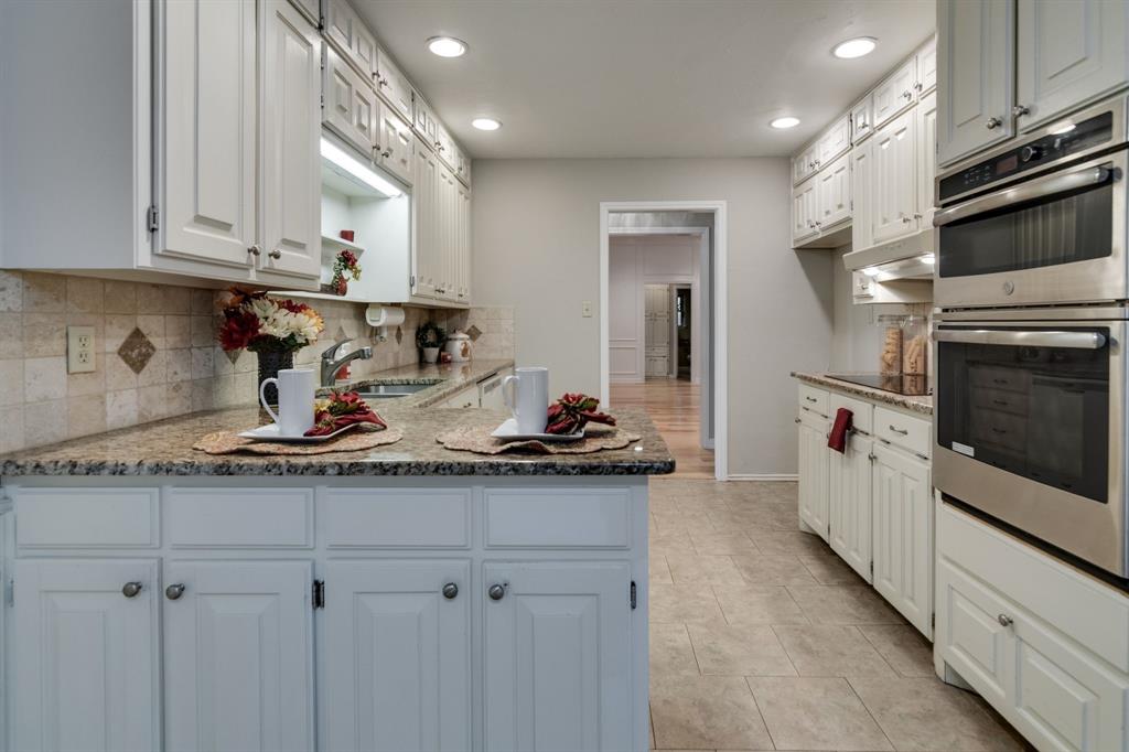 8951 Hialeah Circle Property Photo 13