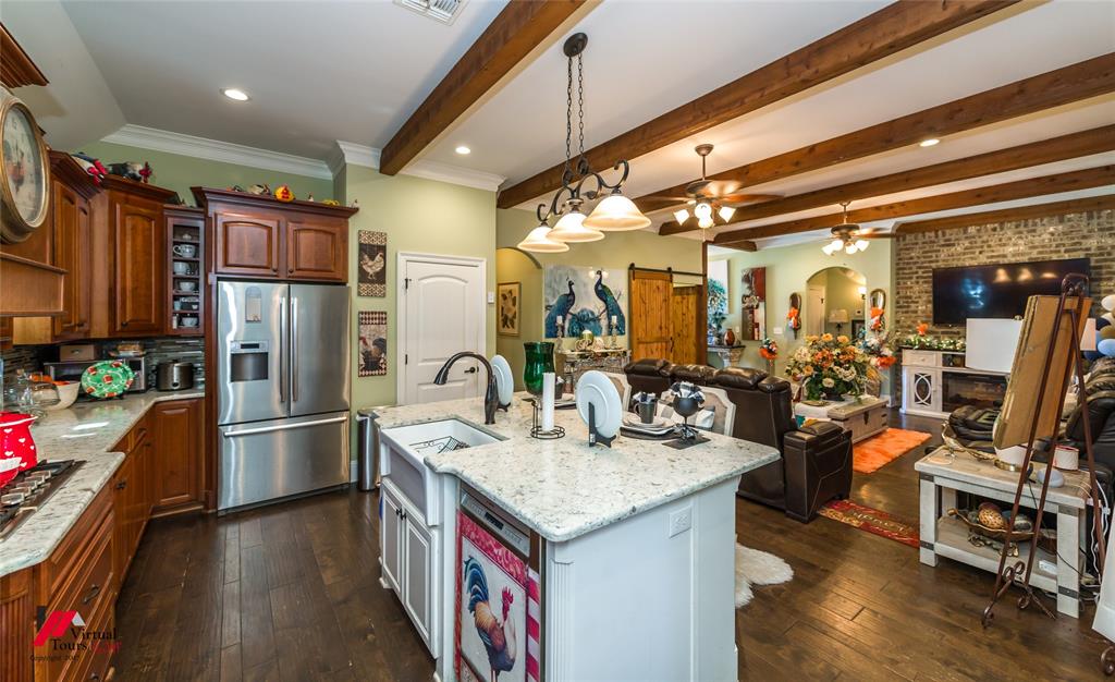 2010 Briar Hollow Hollow Property Photo 8