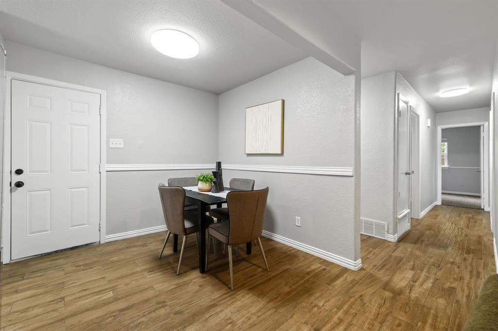 2801 Rosebud Lane Property Photo 10