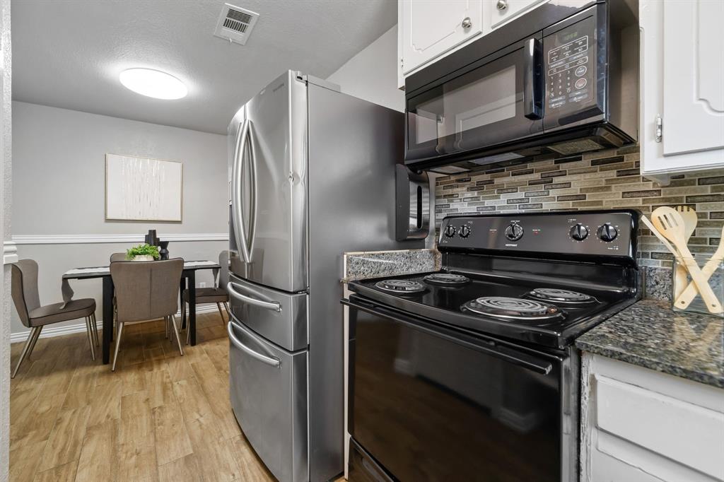 2801 Rosebud Lane Property Photo 18