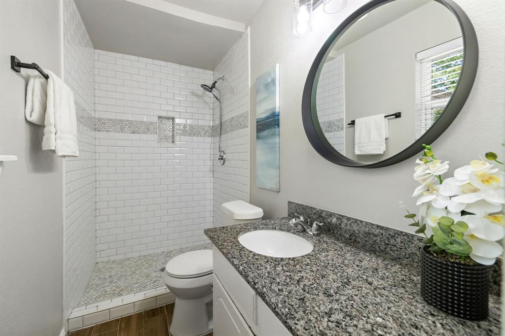 2801 Rosebud Lane Property Photo 25